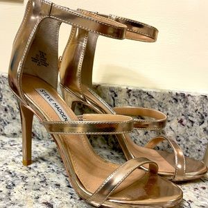 Steve Madden Heels 👠